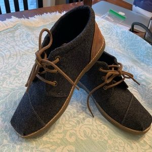 Chukka boot, blue casual wool blend